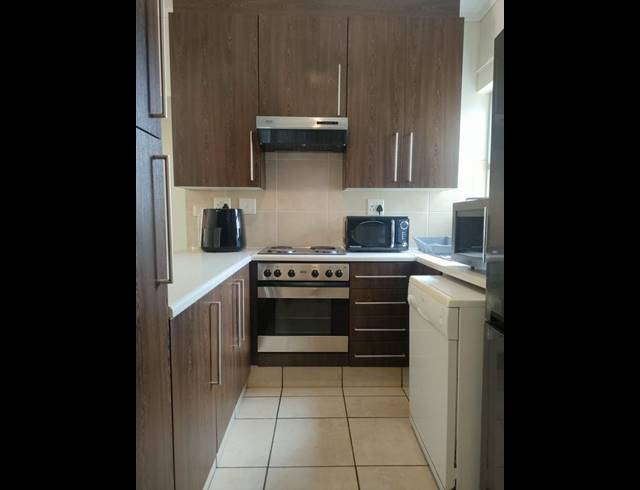 1 BEDROOM PROPERTY TO RENT IN LONEHILL